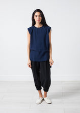 Load image into Gallery viewer, Diamond Slip-On in White - white