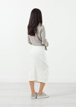 Load image into Gallery viewer, Fitted Skirt - violet