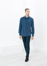 Load image into Gallery viewer, Western Arkansas Button-Up in Blue Floral - yellow