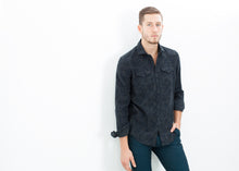 Load image into Gallery viewer, Western Arkansas Button-Up in Dark Hash Floral - gray