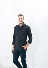 Load image into Gallery viewer, Western Arkansas Button-Up in Dark Hash Floral - gray