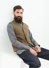 Load image into Gallery viewer, Work Vest in Tan - black