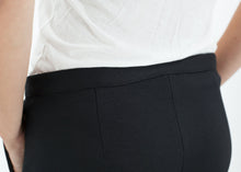 Load image into Gallery viewer, Side Zip Slim Pant in Black - purple