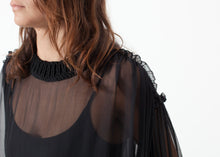Load image into Gallery viewer, Poet Silk Sweater in Black - white