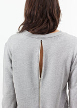 Load image into Gallery viewer, Loopwheeler Sweatshirt in Grey - indigo