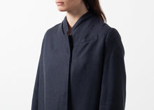 Load image into Gallery viewer, Woven Pleat Back Coat - violet