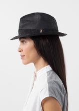 Load image into Gallery viewer, Hobo Hat - apricot