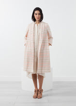 Load image into Gallery viewer, Roulette Jacket - white