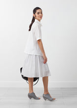Load image into Gallery viewer, Short Sleeve Button Up - indigo