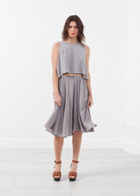 Load image into Gallery viewer, Full Skirt - apricot