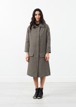 Load image into Gallery viewer, Sola Coat - black