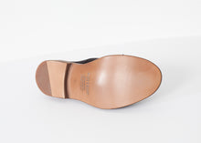 Load image into Gallery viewer, Lavagna Lace Up - pink