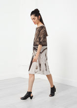 Load image into Gallery viewer, Graphic Dress - blue