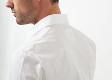 Load image into Gallery viewer, Moun Button Up - white
