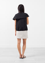 Load image into Gallery viewer, Sleeveless Cape Jacket - violet