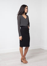Load image into Gallery viewer, Polson Skirt - red