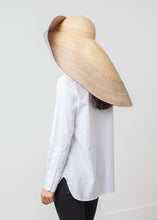 Load image into Gallery viewer, Spinner Hat - white