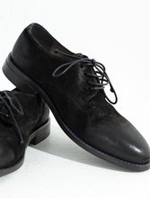 Load image into Gallery viewer, Sassolo Oxford in Black - brown