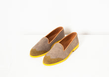 Load image into Gallery viewer, Wingtip Loafer in Yellow - gray