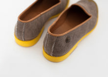 Load image into Gallery viewer, Wingtip Loafer in Yellow - gray