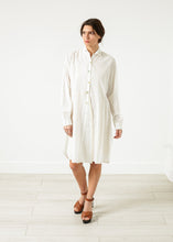 Load image into Gallery viewer, Pleated Sleeve Tunic in White - pink
