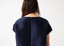 Load image into Gallery viewer, Tucked Sleeve Blouse in Navy - white
