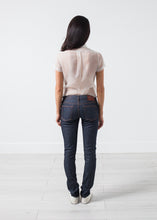Load image into Gallery viewer, Skinny Stretch Jean in Indigo - green
