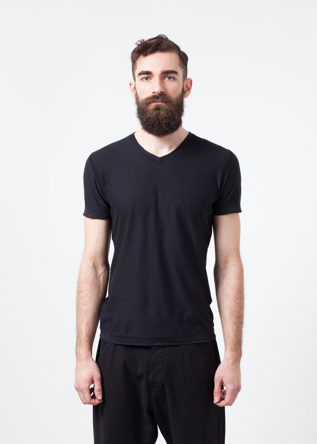 Yeps Shirt in V-Neck - black