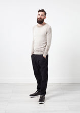 Load image into Gallery viewer, Mottled Cashmere Crewneck - black

