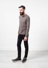 Load image into Gallery viewer, Daris Tee in Olive - violet
