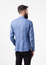 Load image into Gallery viewer, Linen Button Up in Blue Diamond - white
