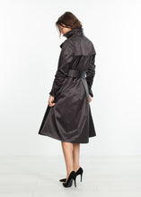 Load image into Gallery viewer, Trench Coat in Black - brown
