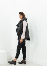 Load image into Gallery viewer, Pointed Collar Blouse in Rose - pink
