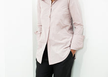 Load image into Gallery viewer, Pointed Collar Blouse in Rose - pink
