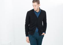 Load image into Gallery viewer, Hidden Placket Cardigan in Black - red

