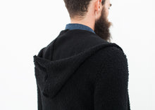 Load image into Gallery viewer, Pill Zip Sweater in Black - green
