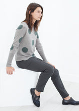 Load image into Gallery viewer, Mirco Pant in Stone - apricot
