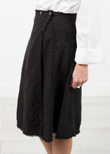 Load image into Gallery viewer, Wrap Snap Skirt in Black - apricot
