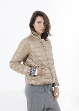 Load image into Gallery viewer, Deione Coat in Graphite Floral - violet
