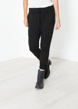 Load image into Gallery viewer, Highsoft Cropped Sweat in Black - yellow
