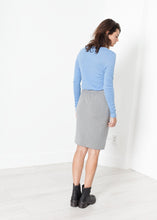 Load image into Gallery viewer, Tencel Jersey Mini in Heather Grey - black
