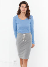 Load image into Gallery viewer, Tencel Jersey Mini in Heather Grey - black
