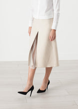 Load image into Gallery viewer, Tulle Pleat Skirt in Cream - blue
