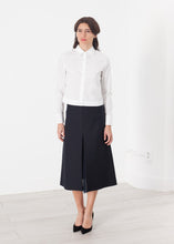 Load image into Gallery viewer, Tulle Pleat Skirt in Navy - green
