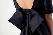 Load image into Gallery viewer, Tie Dress in Navy - white
