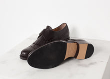 Load image into Gallery viewer, Golf Shoes in Brown - violet
