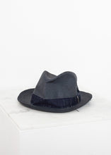 Load image into Gallery viewer, Hobo Hat - violet
