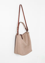 Load image into Gallery viewer, Pretty Grooming Bag - green
