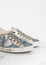 Load image into Gallery viewer, Metallic Sequin Low Top Sneaker - orange
