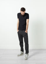 Load image into Gallery viewer, Ruven Pant in Drop Crotch - green
